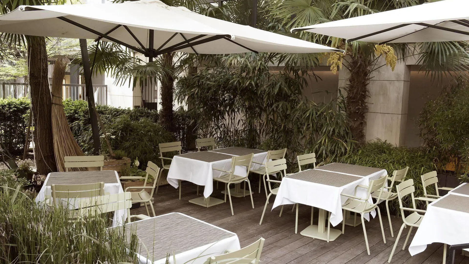 La Maison Champs Elysees 5*